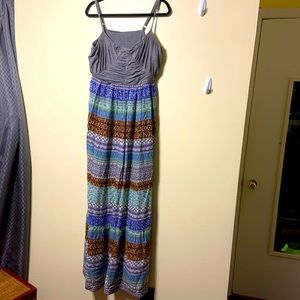Maxi sundress , has gray top